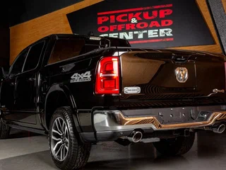 2025 Ram 1500 Crew Cab V Рестайлинг, чёрный, 11298000 рублей, вид 4