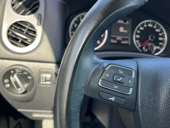 2012 Volkswagen Tiguan I Рестайлинг, белый - вид 21