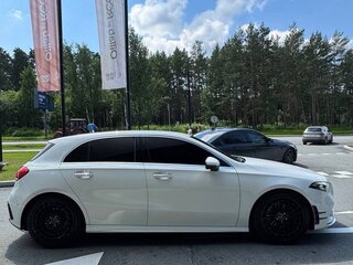 2019 Mercedes-Benz A-Класс 180 IV (W177), белый, 1699000 рублей, вид 4