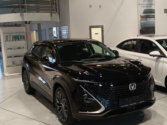 2023 Changan UNI-T I, чёрный, 2500000 рублей - вид 3