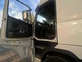 2011 Volvo FH, белый, 3000000 рублей - вид 3