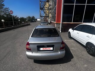 2004 Hyundai Accent ТагАЗ II, серебристый, 330000 рублей, вид 3