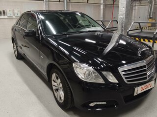 2010 Mercedes-Benz E-Класс 250 5G-Tronic IV (W212, S212, C207), чёрный, 1100000 рублей, вид 3