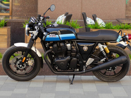 2024 Royal Enfield Continental GT, серебристый, 649900 рублей, вид 2