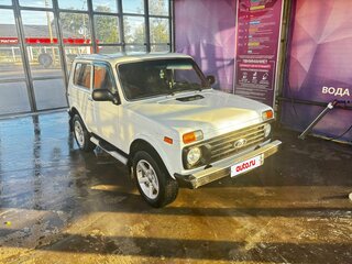 2007 Lada (ВАЗ) 2121 (4x4) I Рестайлинг, белый, 520000 рублей, вид 2