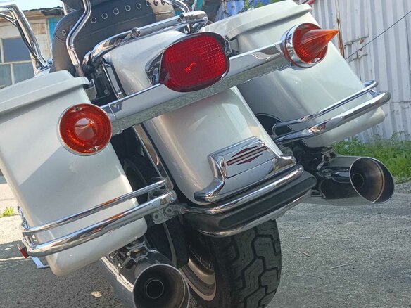 2008 Harley-Davidson Road King, белый, 1100000 рублей - вид 24