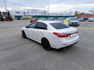 2011 Renault Latitude I, белый, 975000 рублей, вид 5