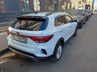 2021 Kia Rio X IV Рестайлинг, белый, 1550000 рублей, вид 3
