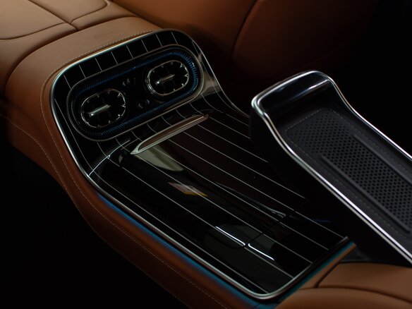2026 Mercedes-Benz S-Класс 580 Long 4MATIC VII (W223) Рестайлинг, чёрный, 28500000 рублей - вид 17