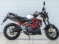 2019 Aprilia SL 900 Shiver, серебристый - вид 4