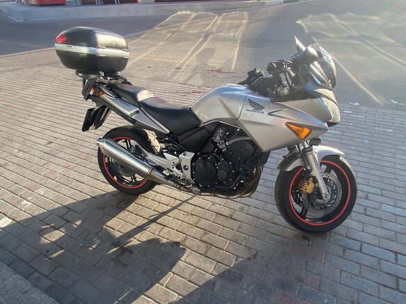 2006 Honda CBF 600, серебристый, 405000 рублей - вид 7