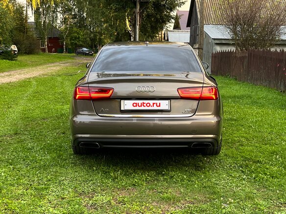 2015 Audi A6 IV (C7) Рестайлинг, серый, 1990000 рублей - вид 8