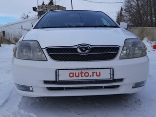 2002 Toyota Corolla Fielder IX (E120, E130), белый, 590000 рублей, вид 2