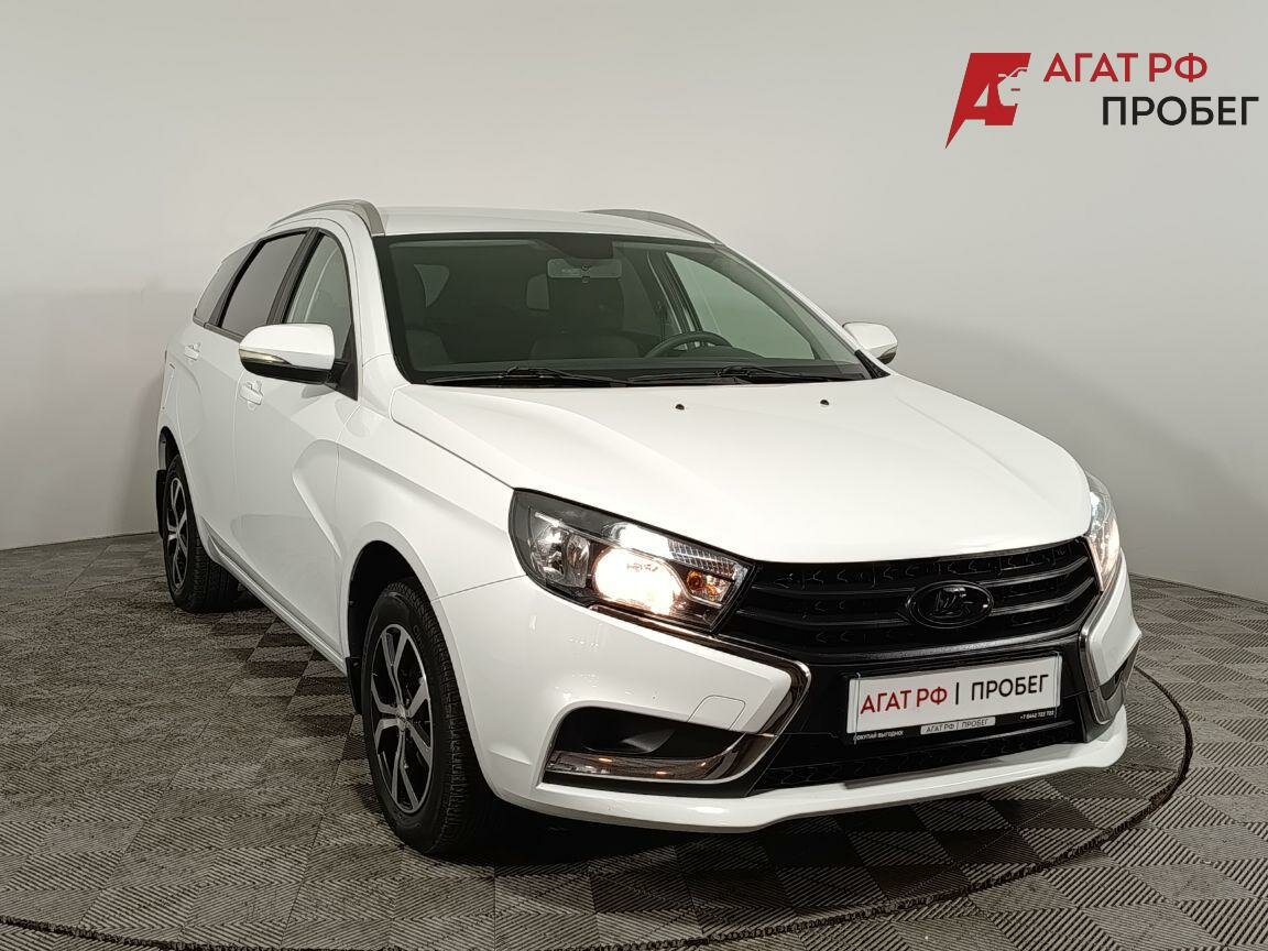 Открыть фотографии: Lada (ВАЗ) Vesta I