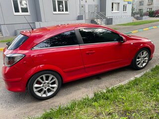 2007 Opel Astra GTC H Рестайлинг, красный, 550000 рублей, вид 4