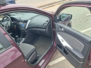 2013 Hyundai Solaris I, фиолетовый, 839000 рублей, вид 4