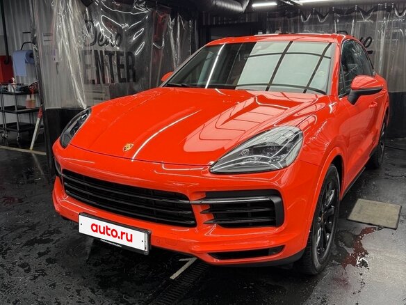 2020 Porsche Cayenne III, оранжевый, 8999000 рублей