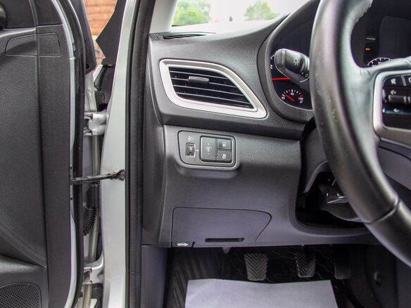 2019 Hyundai Solaris II, серебристый, 1239000 рублей - вид 18