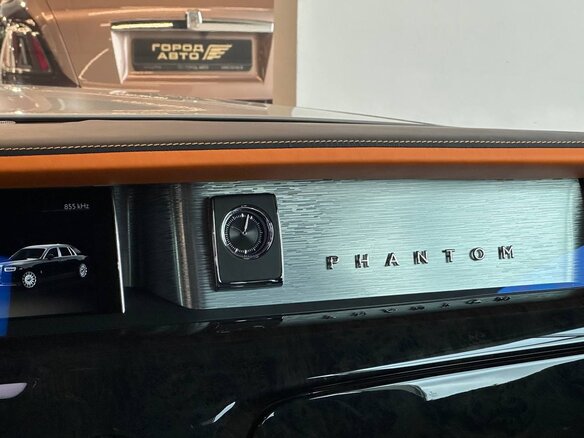 2021 Rolls-Royce Phantom VIII (Series I), чёрный, 45000000 рублей - вид 16