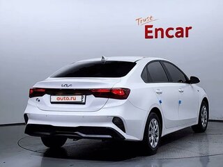 2022 Kia K3 II Рестайлинг, белый, 1770000 рублей, вид 4