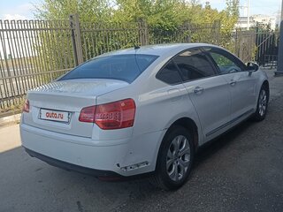 2010 Citroen C5 II, белый, 650000 рублей, вид 4