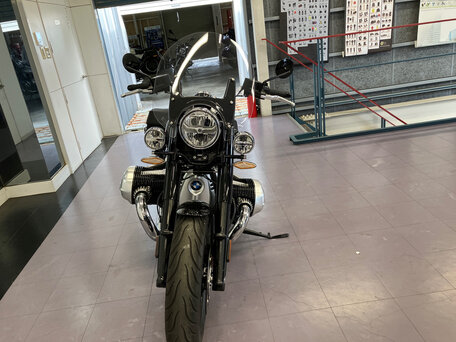2024 BMW R 18 Classic, чёрный, 1800000 рублей, вид 3