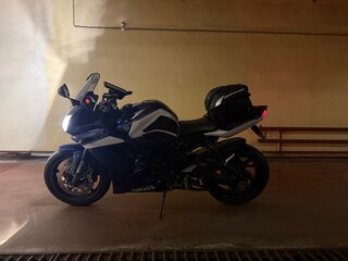 2013 Yamaha FZ1, синий, 600000 рублей, вид 4