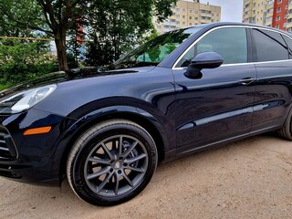 2021 Porsche Cayenne III, синий, 8350000 рублей, вид 3