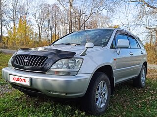 2000 Toyota Harrier I (XU10), серебристый, 830000 рублей, вид 1