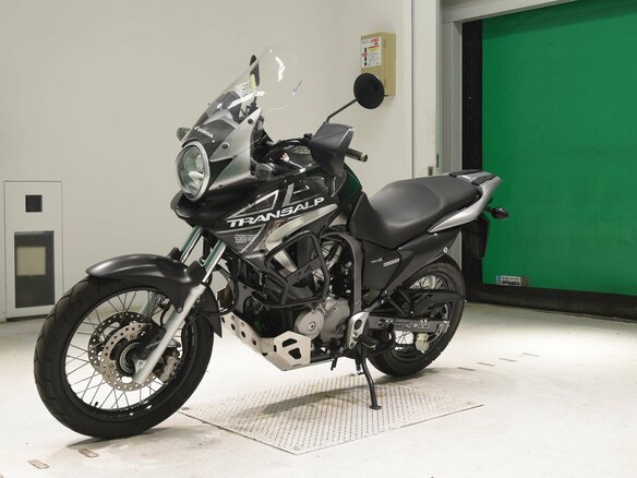 2012 Honda XL700V Transalp, серебристый, 600000 рублей - вид 3