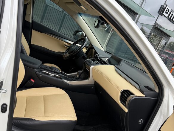 2015 Lexus NX 200t I, белый, 2700000 рублей - вид 9