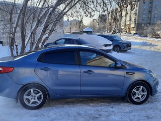 2013 Kia Rio III, голубой, 949999 рублей, вид 3