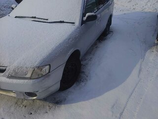 2000 Nissan Wingroad II (Y11), серебристый, 330000 рублей, вид 1