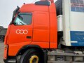 2013 Volvo FH, оранжевый, 4800000 рублей - вид 4