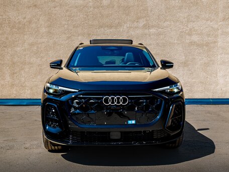 2026 Audi Q5 40 TFSI III (GU), чёрный, 5755000 рублей, вид 3