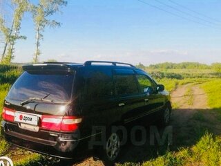 1998 Nissan Presage I, чёрный, 430000 рублей, вид 3