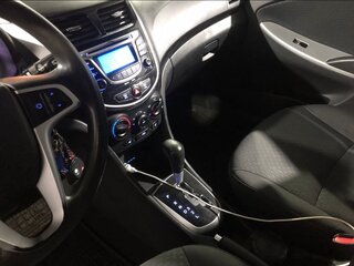 2012 Hyundai Solaris I, синий, 420000 рублей, вид 4