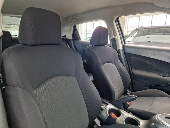 2012 Nissan Juke I, белый - вид 13