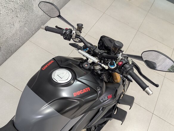 2024 Ducati Streetfighter V4, серый, 2850000 рублей - вид 7