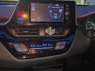 2017 Toyota C-HR I, коричневый, 2000000 рублей, вид 5