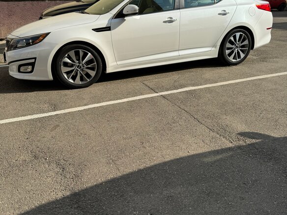 2015 Kia Optima III Рестайлинг, белый, 1950000 рублей - вид 2