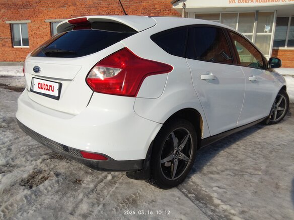 2014 Ford Focus III, белый, 850000 рублей - вид 8