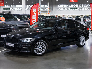 2019 BMW 5 серии 520d xDrive VII (G30/G31/G38), чёрный, 3389700 рублей, вид 1