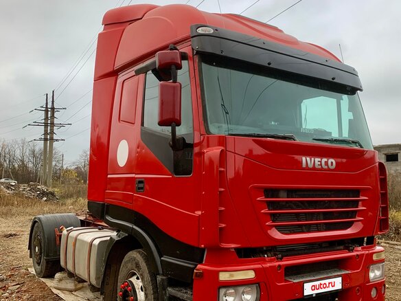 2002 Iveco Stralis, красный, 1120000 рублей - вид 3