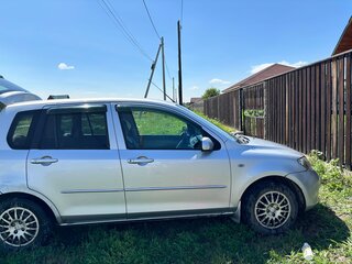 2004 Mazda Demio II (DY), серебристый, 350000 рублей, вид 4