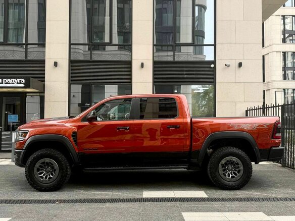 2023 Ram 1500 Crew Cab TRX V, оранжевый, 16490000 рублей - вид 15