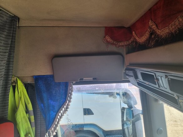 2008 Scania R-Series, чёрный, 2500000 рублей - вид 1