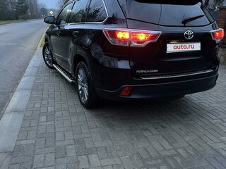 2014 Toyota Highlander III (XU50), чёрный, 2560000 рублей, вид 3