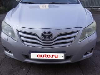 2010 Toyota Camry VI (XV40) Рестайлинг, серебристый, 1050900 рублей, вид 4