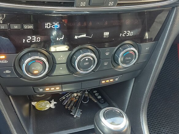 2013 Mazda 6 III (GJ), красный, 1700000 рублей - вид 8